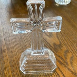 Glass cross